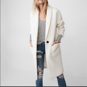 NEW EXPRESS WOOL IVORY COAT